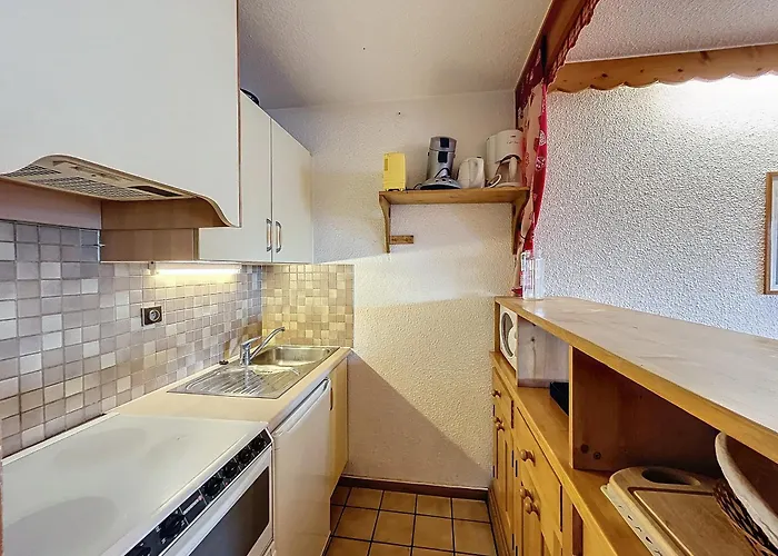 Cosy Au Centre De Avec Parking - Fr-1-560-129 꽁블루